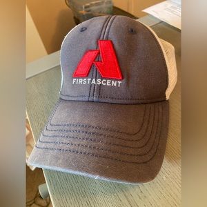 Eddie Bauer First Ascent Snap Back Trucker Cap